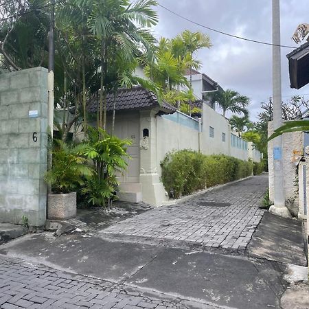 Frangipani Villa Seminyak Zewnętrze zdjęcie